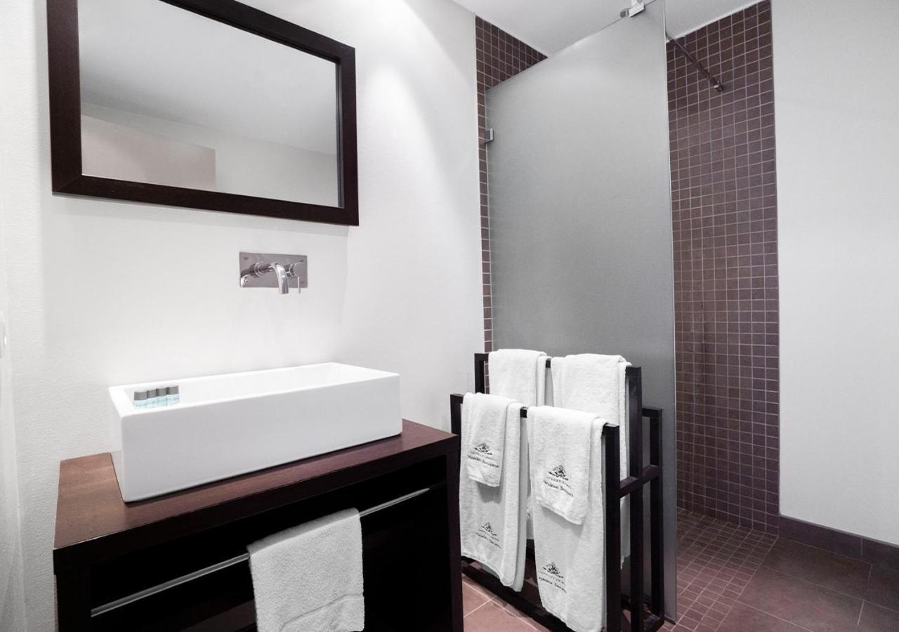 Langley Resort Napoleon Bonaparte L'Ile-Rousse  Phòng bức ảnh
